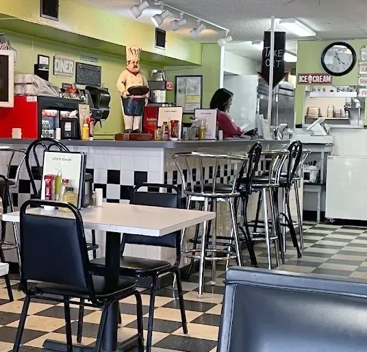 Leo's Diner Interior