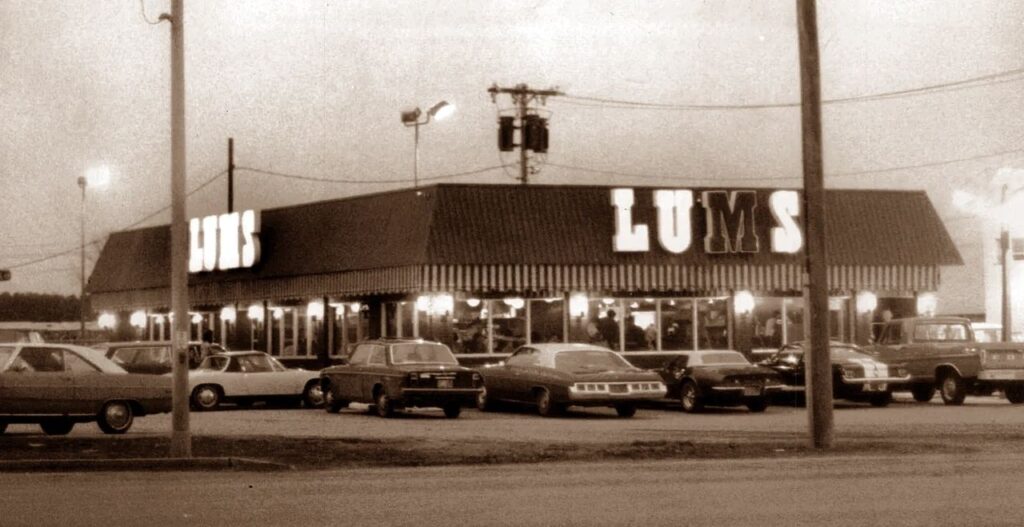 Black and White c1970s Lums