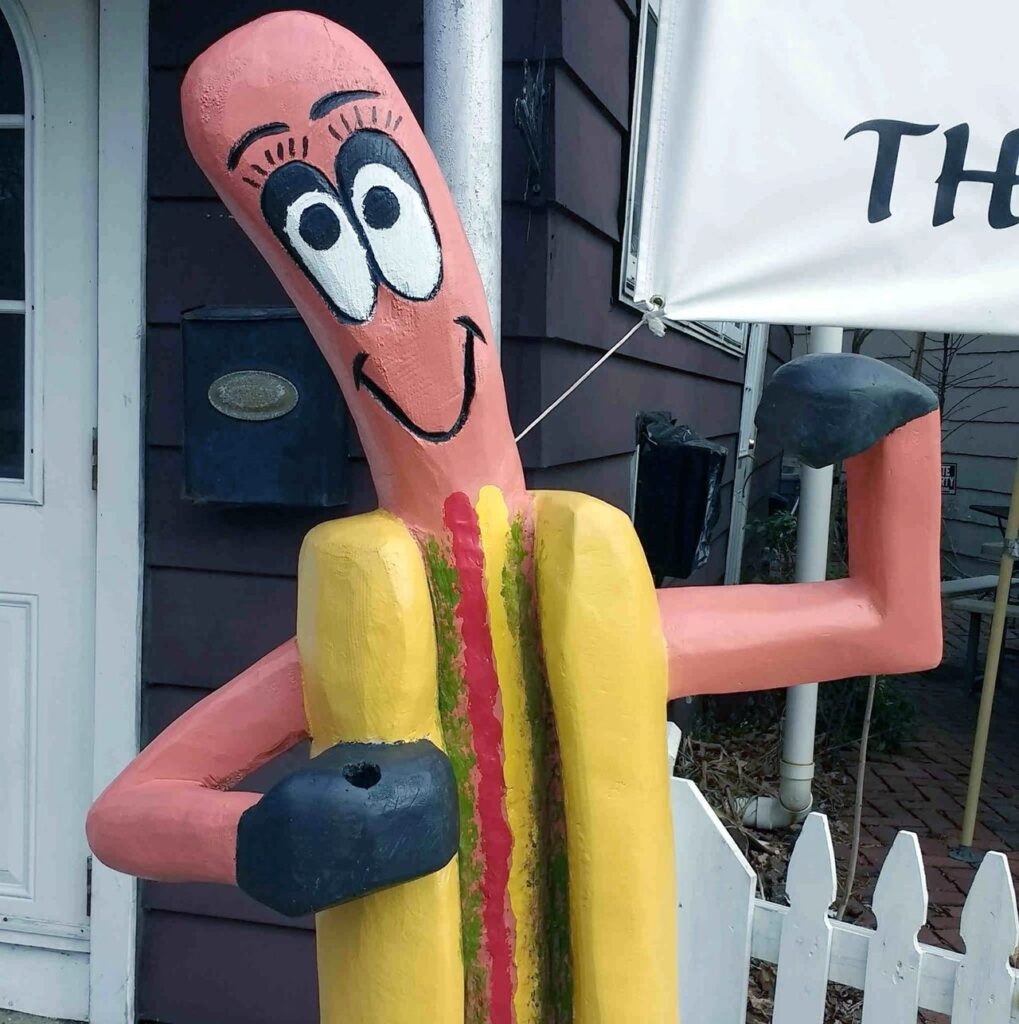 Winstead Diner Hotdog